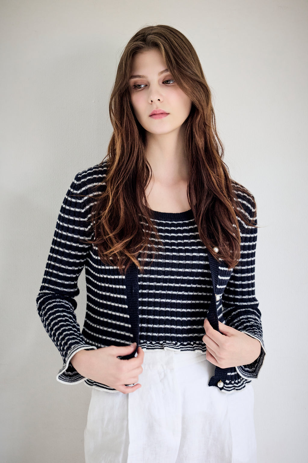 カプリーノ カーディガン Caprino - カプリーノ | クルーネックカーディガン〔ブラック